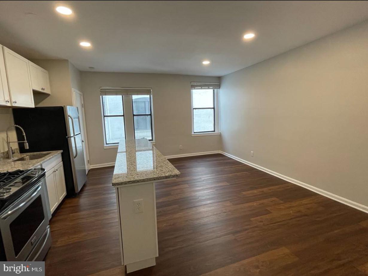 1669 COLUMBIA RD NW #215, WASHINGTON, District Of Columbia 20009, 1 Bedroom Bedrooms, ,1 BathroomBathrooms,Residential,For sale,1669 COLUMBIA RD NW #215,DCDC2247620 MLS # DCDC2247620