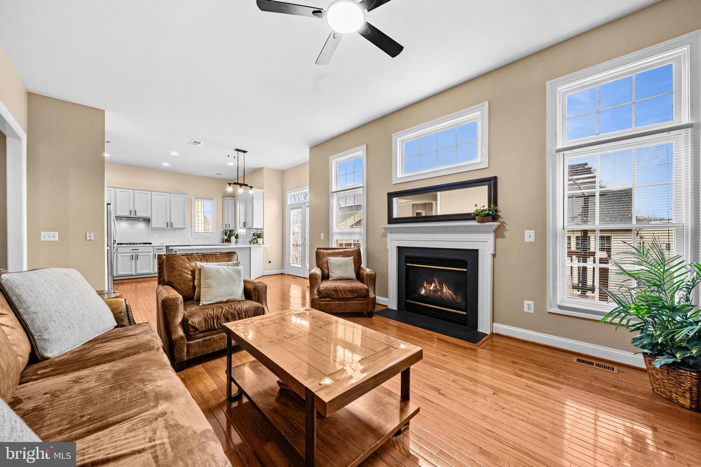 13042 TAVERNER LOOP, WOODBRIDGE, Virginia 22192, 5 Bedrooms Bedrooms, ,3 BathroomsBathrooms,Residential,For sale,13042 TAVERNER LOOP,VAPW2113218 MLS # VAPW2113218