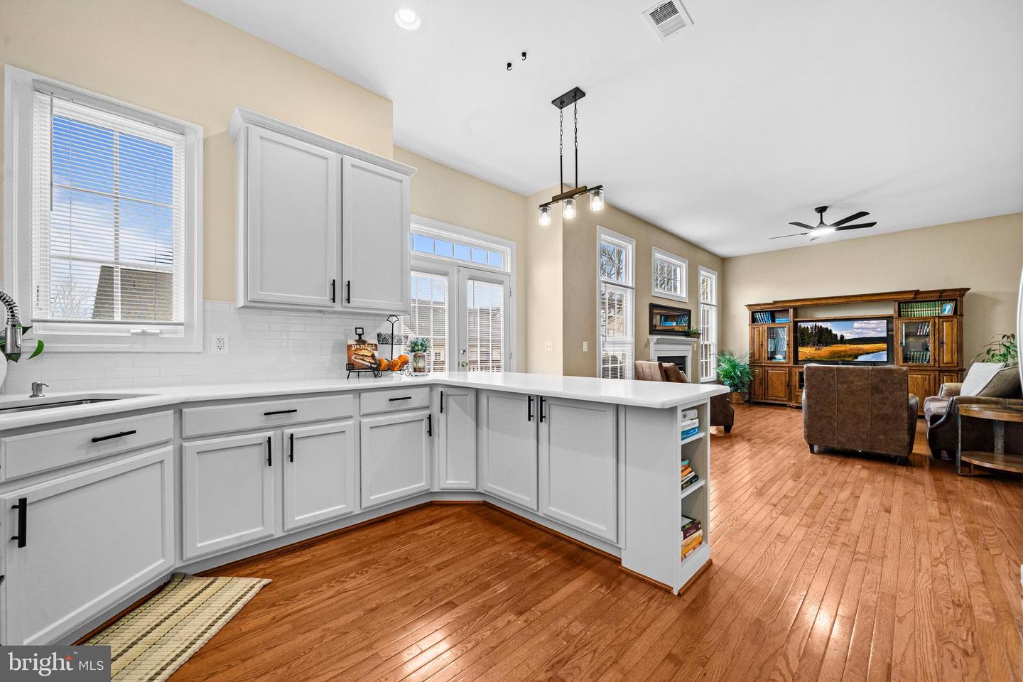 13042 TAVERNER LOOP, WOODBRIDGE, Virginia 22192, 5 Bedrooms Bedrooms, ,3 BathroomsBathrooms,Residential,For sale,13042 TAVERNER LOOP,VAPW2113218 MLS # VAPW2113218