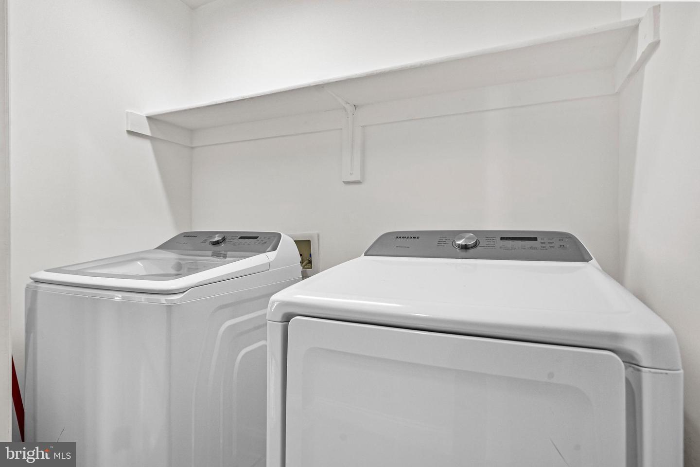 13042 TAVERNER LOOP, WOODBRIDGE, Virginia 22192, 5 Bedrooms Bedrooms, ,3 BathroomsBathrooms,Residential,For sale,13042 TAVERNER LOOP,VAPW2113218 MLS # VAPW2113218