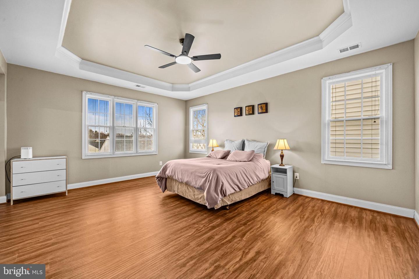 13042 TAVERNER LOOP, WOODBRIDGE, Virginia 22192, 5 Bedrooms Bedrooms, ,3 BathroomsBathrooms,Residential,For sale,13042 TAVERNER LOOP,VAPW2113218 MLS # VAPW2113218