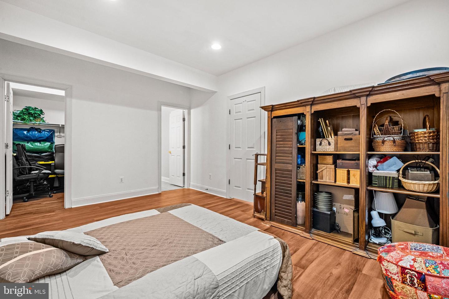 13042 TAVERNER LOOP, WOODBRIDGE, Virginia 22192, 5 Bedrooms Bedrooms, ,3 BathroomsBathrooms,Residential,For sale,13042 TAVERNER LOOP,VAPW2113218 MLS # VAPW2113218