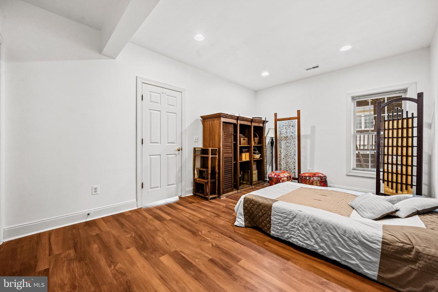 13042 TAVERNER LOOP, WOODBRIDGE, Virginia 22192, 5 Bedrooms Bedrooms, ,3 BathroomsBathrooms,Residential,For sale,13042 TAVERNER LOOP,VAPW2113218 MLS # VAPW2113218