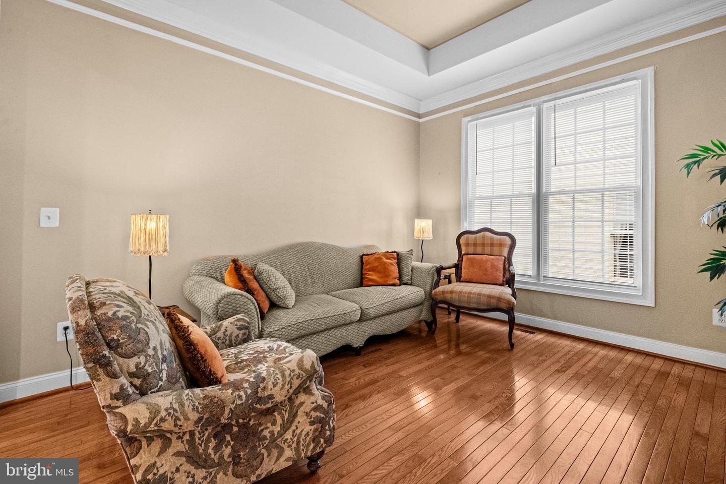 13042 TAVERNER LOOP, WOODBRIDGE, Virginia 22192, 5 Bedrooms Bedrooms, ,3 BathroomsBathrooms,Residential,For sale,13042 TAVERNER LOOP,VAPW2113218 MLS # VAPW2113218