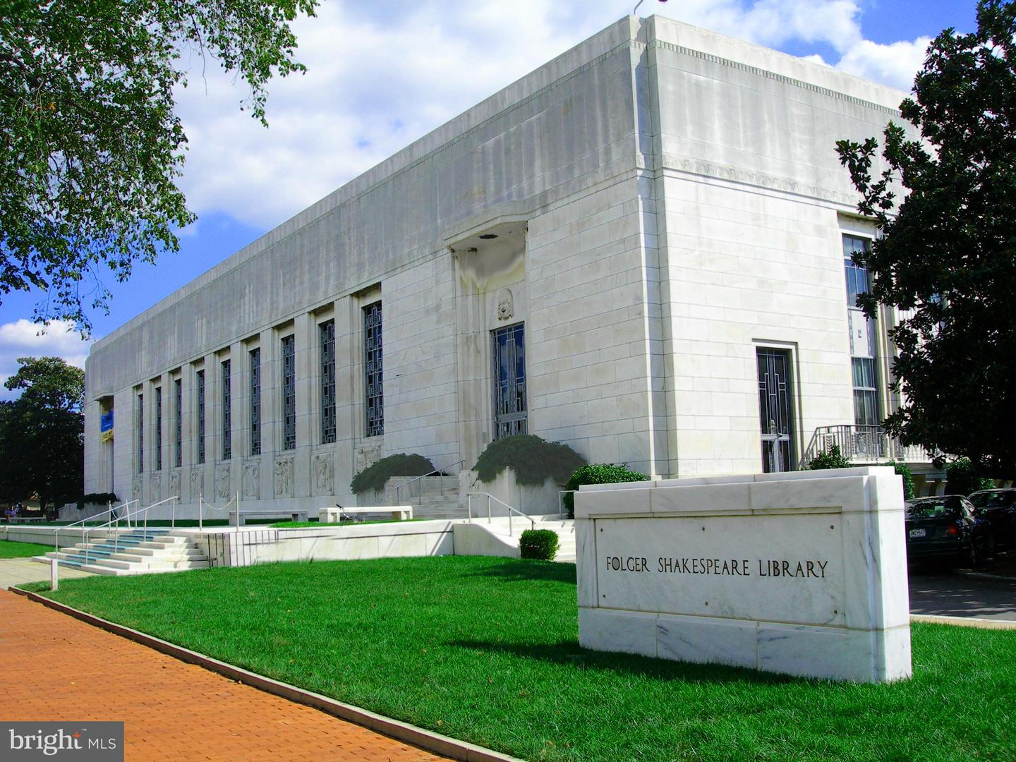 115 6TH ST SE, WASHINGTON, District Of Columbia 20003, 4 Bedrooms Bedrooms, ,1 BathroomBathrooms,Residential,For sale,115 6TH ST SE,DCDC2247632 MLS # DCDC2247632