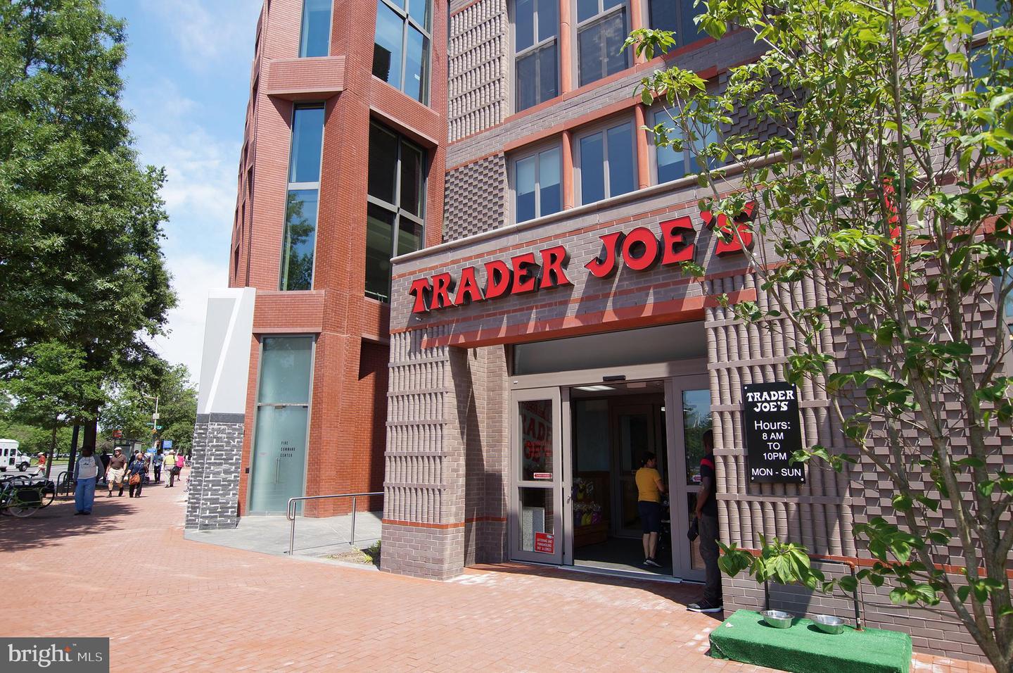 115 6TH ST SE, WASHINGTON, District Of Columbia 20003, 4 Bedrooms Bedrooms, ,1 BathroomBathrooms,Residential,For sale,115 6TH ST SE,DCDC2247632 MLS # DCDC2247632