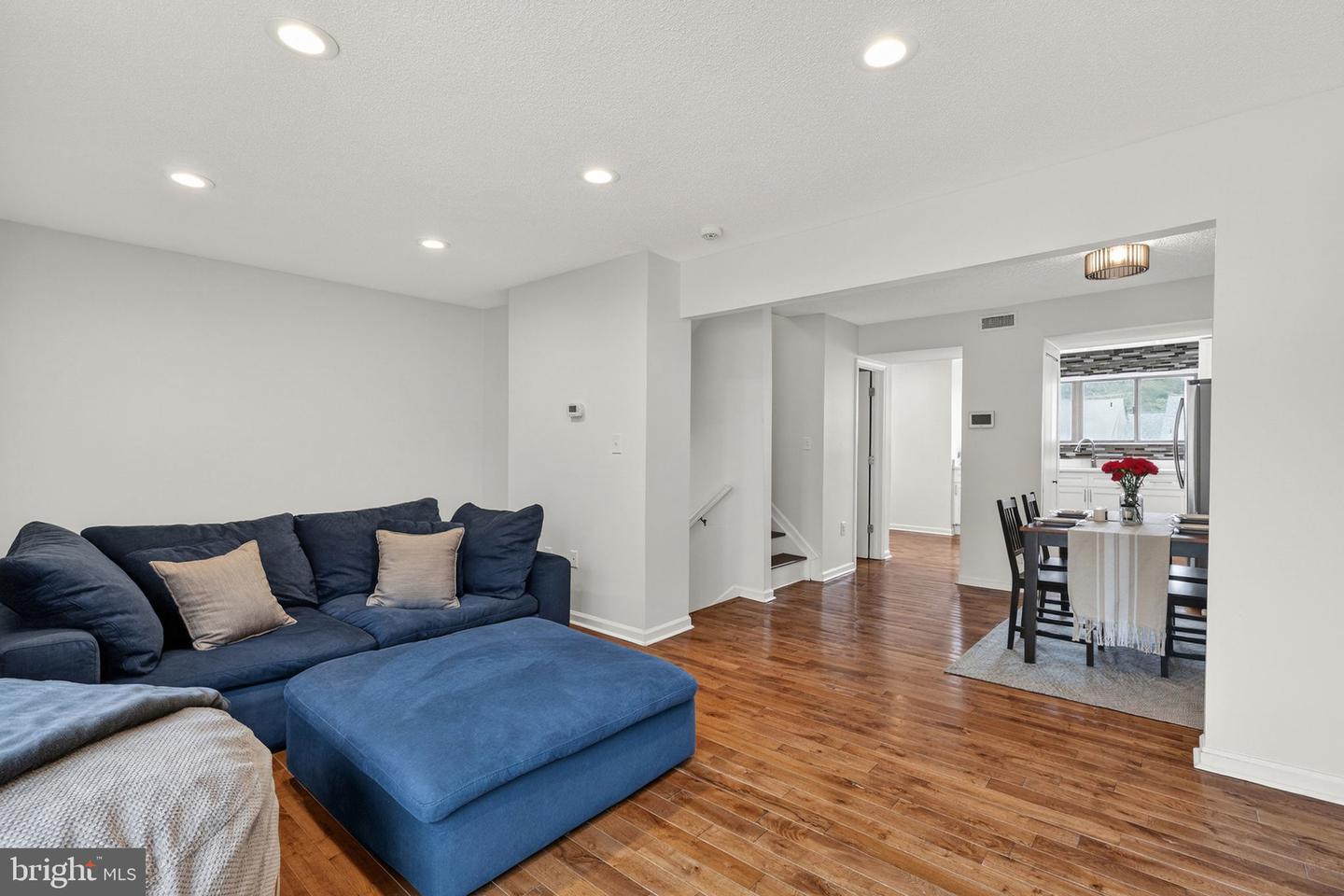 1817 OLD POST TER, WOODBRIDGE, Virginia 22191, 4 Bedrooms Bedrooms, ,3 BathroomsBathrooms,Residential,For sale,1817 OLD POST TER,VAPW2113224 MLS # VAPW2113224