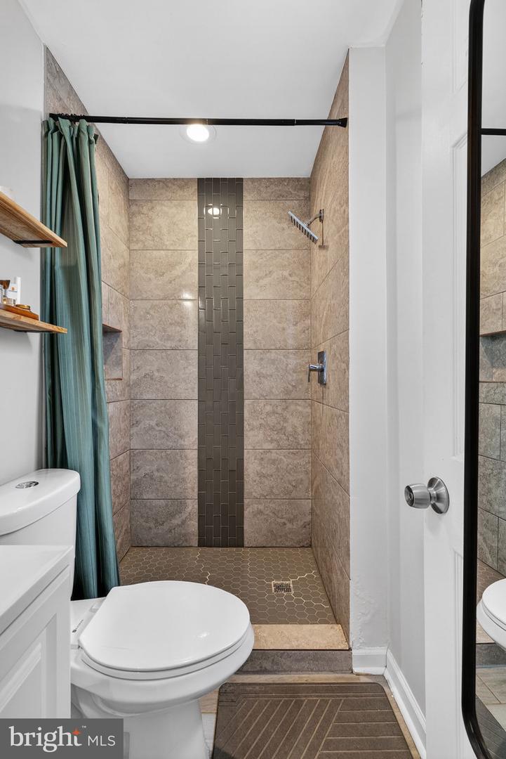 1817 OLD POST TER, WOODBRIDGE, Virginia 22191, 4 Bedrooms Bedrooms, ,3 BathroomsBathrooms,Residential,For sale,1817 OLD POST TER,VAPW2113224 MLS # VAPW2113224