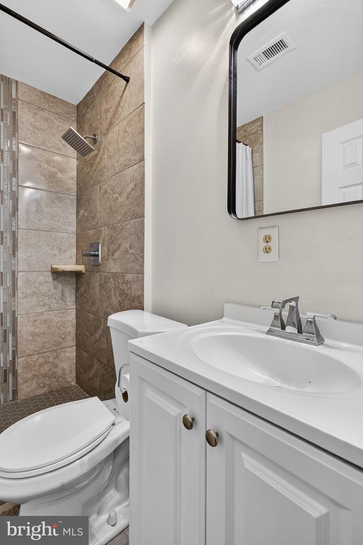 1817 OLD POST TER, WOODBRIDGE, Virginia 22191, 4 Bedrooms Bedrooms, ,3 BathroomsBathrooms,Residential,For sale,1817 OLD POST TER,VAPW2113224 MLS # VAPW2113224