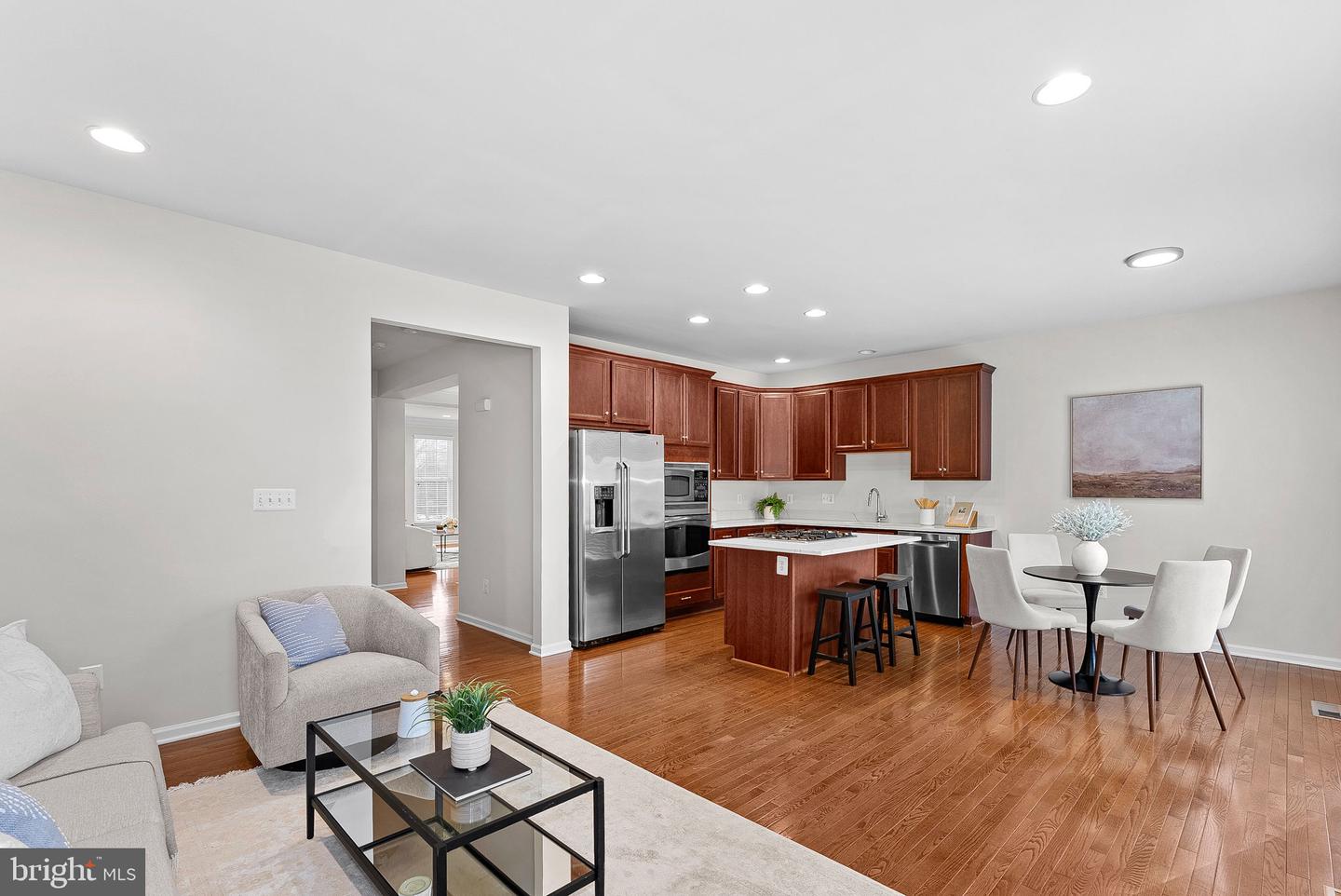 25631 ANTHEM TER, CHANTILLY, Virginia 20152, 3 Bedrooms Bedrooms, ,3 BathroomsBathrooms,Residential,For sale,25631 ANTHEM TER,VALO2116658 MLS # VALO2116658