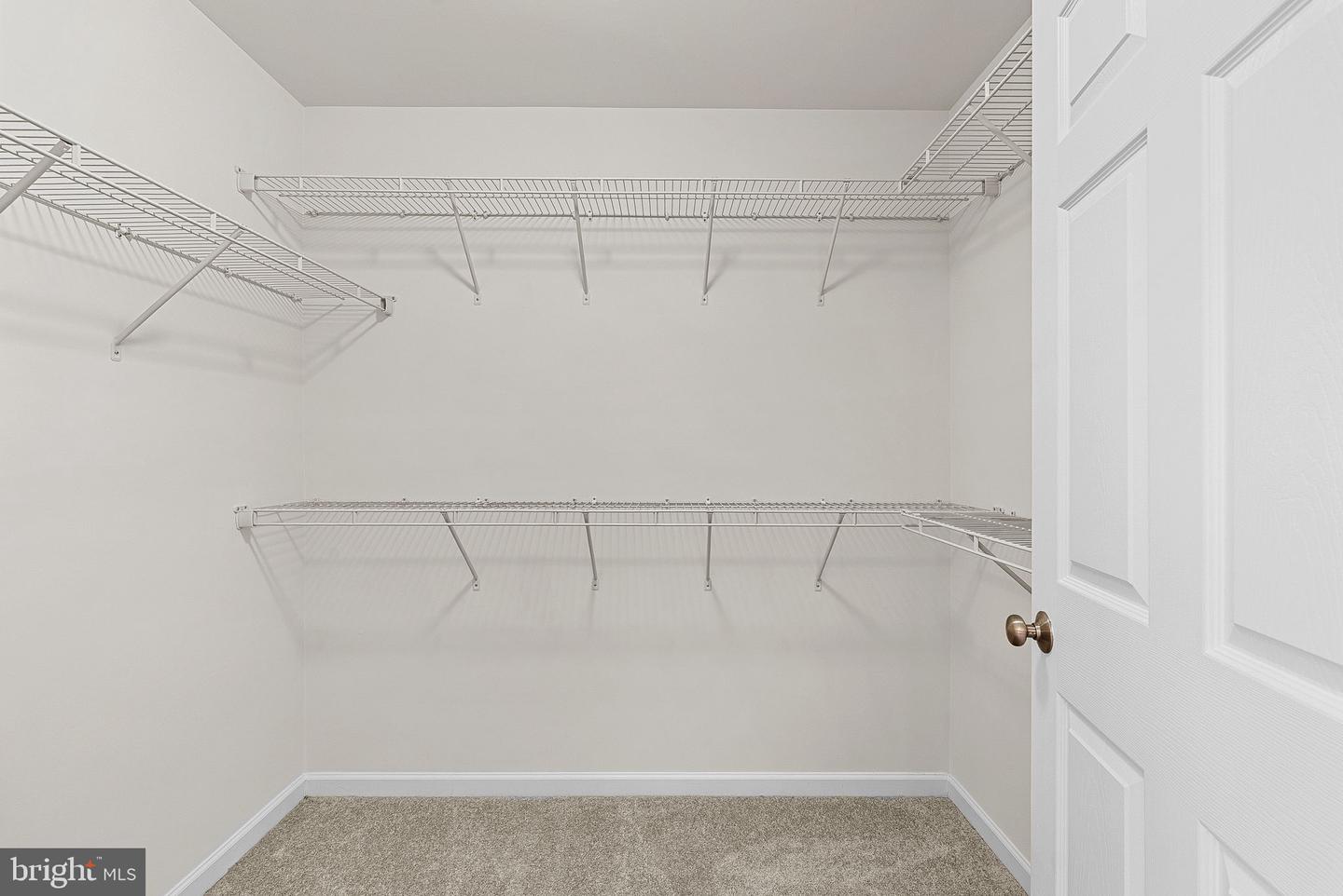 25631 ANTHEM TER, CHANTILLY, Virginia 20152, 3 Bedrooms Bedrooms, ,3 BathroomsBathrooms,Residential,For sale,25631 ANTHEM TER,VALO2116658 MLS # VALO2116658