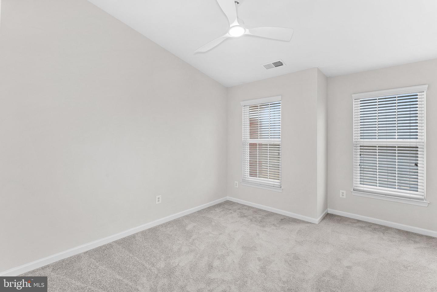 25631 ANTHEM TER, CHANTILLY, Virginia 20152, 3 Bedrooms Bedrooms, ,3 BathroomsBathrooms,Residential,For sale,25631 ANTHEM TER,VALO2116658 MLS # VALO2116658