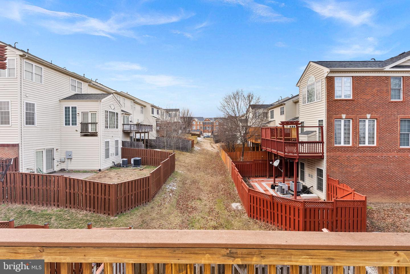 25631 ANTHEM TER, CHANTILLY, Virginia 20152, 3 Bedrooms Bedrooms, ,3 BathroomsBathrooms,Residential,For sale,25631 ANTHEM TER,VALO2116658 MLS # VALO2116658