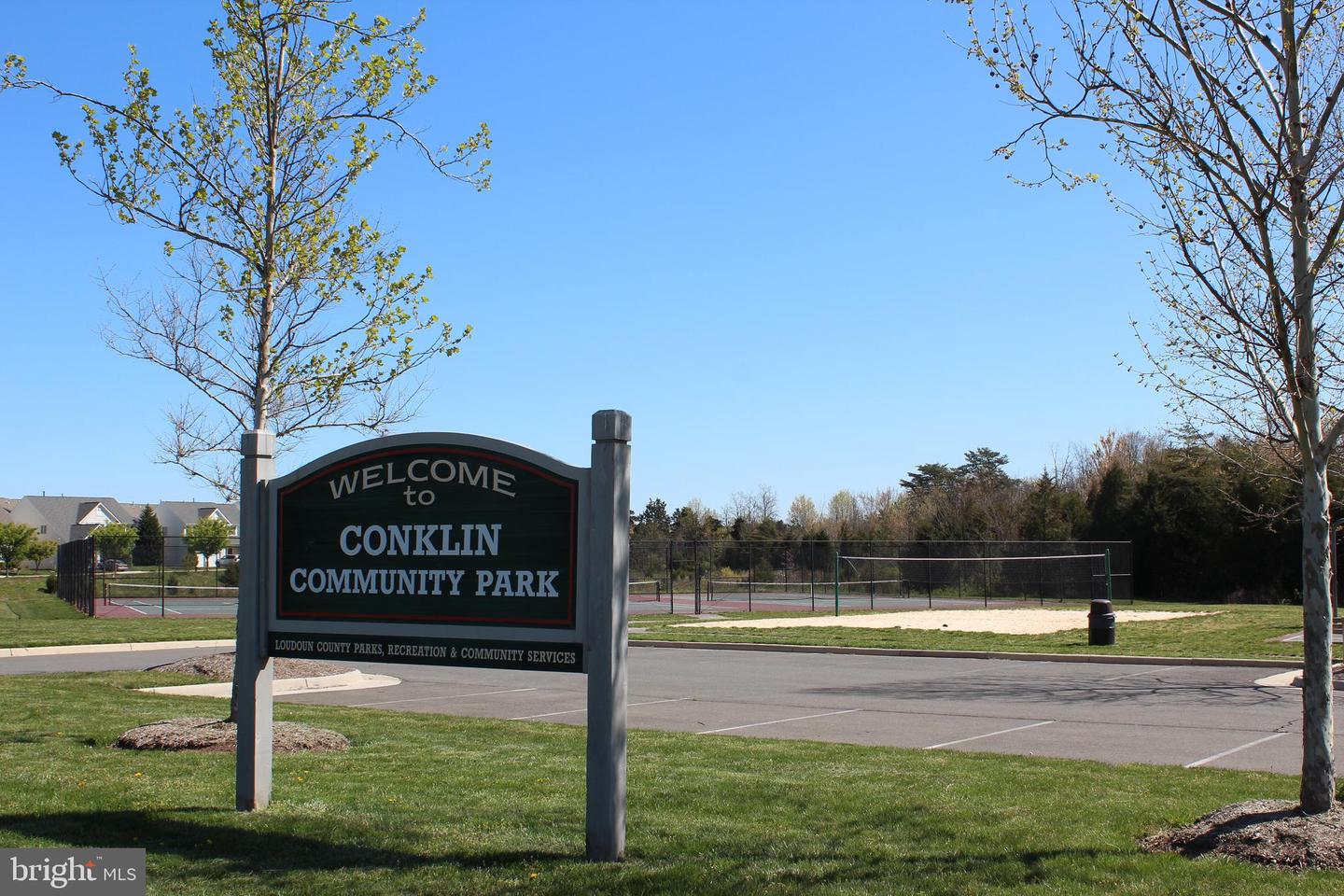 25631 ANTHEM TER, CHANTILLY, Virginia 20152, 3 Bedrooms Bedrooms, ,3 BathroomsBathrooms,Residential,For sale,25631 ANTHEM TER,VALO2116658 MLS # VALO2116658