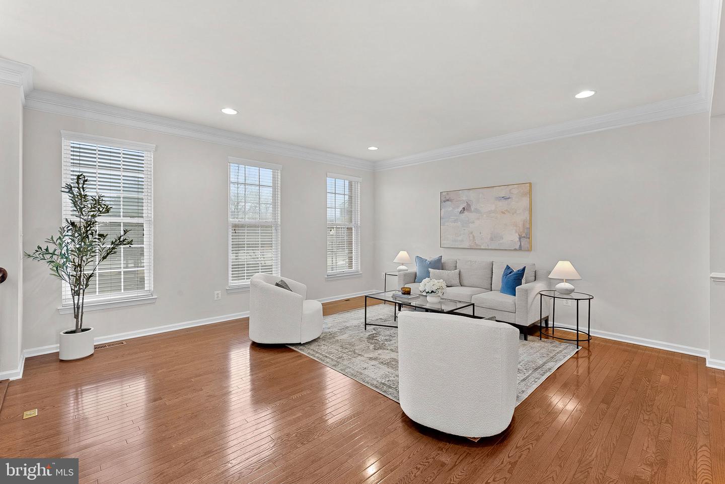 25631 ANTHEM TER, CHANTILLY, Virginia 20152, 3 Bedrooms Bedrooms, ,3 BathroomsBathrooms,Residential,For sale,25631 ANTHEM TER,VALO2116658 MLS # VALO2116658