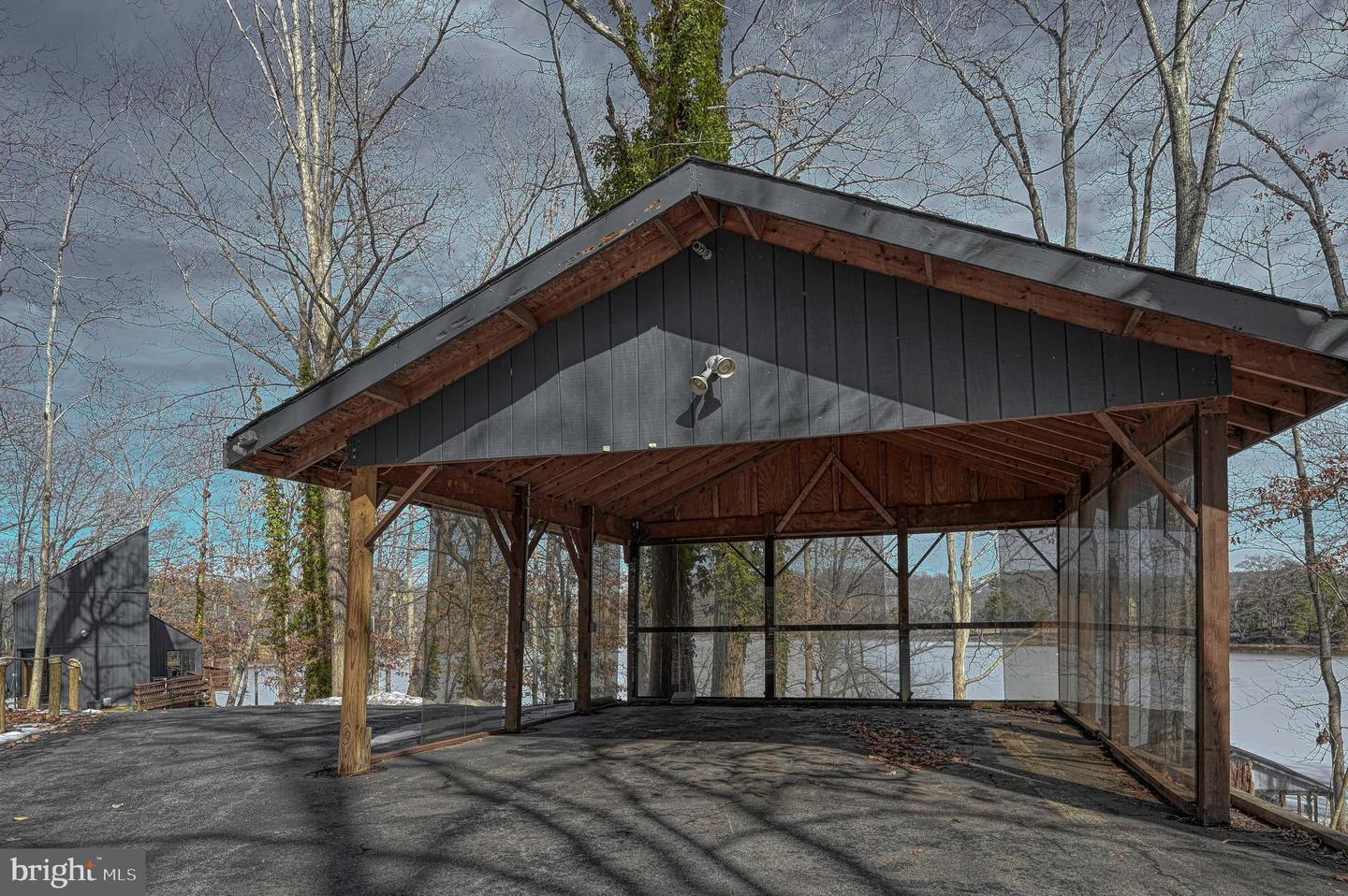 7313 OAKWOOD DR, ORANGE, Virginia 22960, 4 Bedrooms Bedrooms, 11 Rooms Rooms,2 BathroomsBathrooms,Residential,For sale,7313 OAKWOOD DR,VASP2039538 MLS # VASP2039538