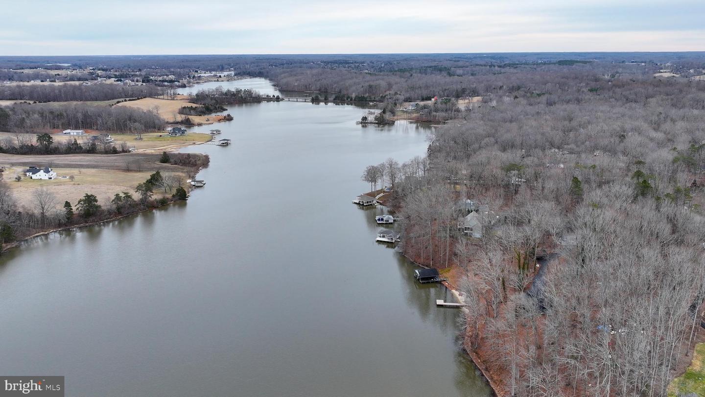 7313 OAKWOOD DR, ORANGE, Virginia 22960, 4 Bedrooms Bedrooms, 11 Rooms Rooms,2 BathroomsBathrooms,Residential,For sale,7313 OAKWOOD DR,VASP2039538 MLS # VASP2039538