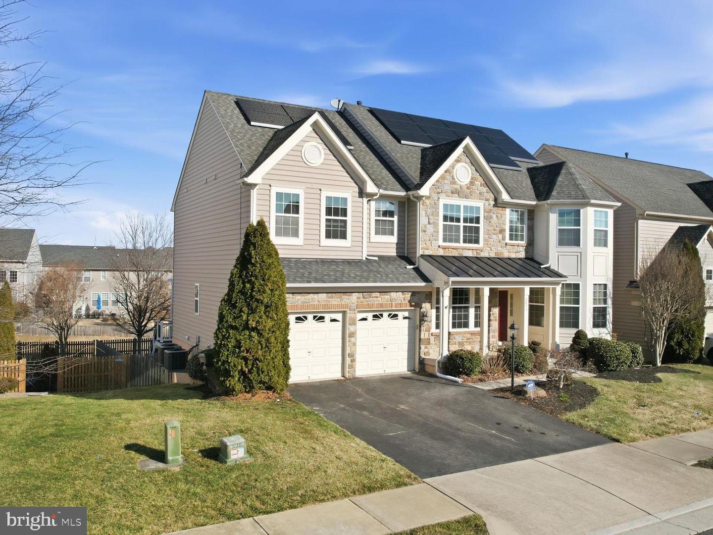 8831 CALBERA CT, GAINESVILLE, Virginia 20155, 4 Bedrooms Bedrooms, ,4 BathroomsBathrooms,Residential,For sale,8831 CALBERA CT,VAPW2113234 MLS # VAPW2113234