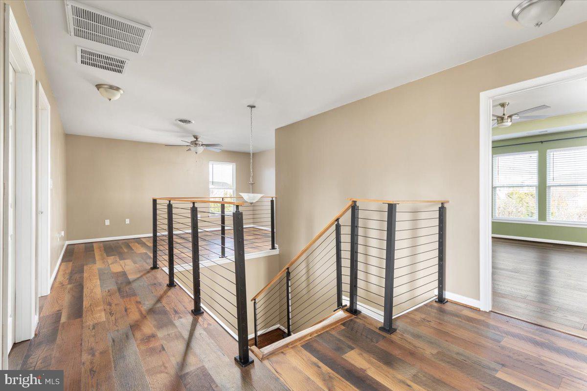 112 NORWICH CT, STEPHENS CITY, Virginia 22655, 6 Bedrooms Bedrooms, ,4 BathroomsBathrooms,Residential,For sale,112 NORWICH CT,VAFV2039772 MLS # VAFV2039772