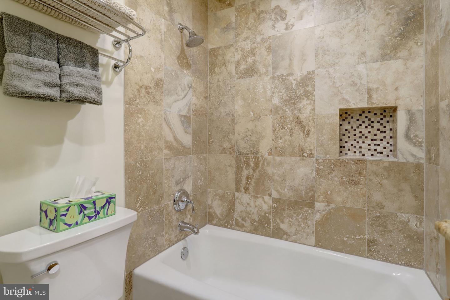 2515 N PERSHING DR, ARLINGTON, Virginia 22201, 3 Bedrooms Bedrooms, ,3 BathroomsBathrooms,Residential,For sale,2515 N PERSHING DR,VAAR2069286 MLS # VAAR2069286