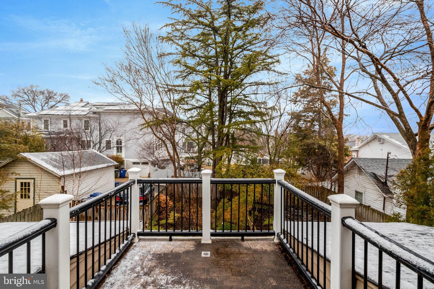 2515 N PERSHING DR, ARLINGTON, Virginia 22201, 3 Bedrooms Bedrooms, ,3 BathroomsBathrooms,Residential,For sale,2515 N PERSHING DR,VAAR2069286 MLS # VAAR2069286