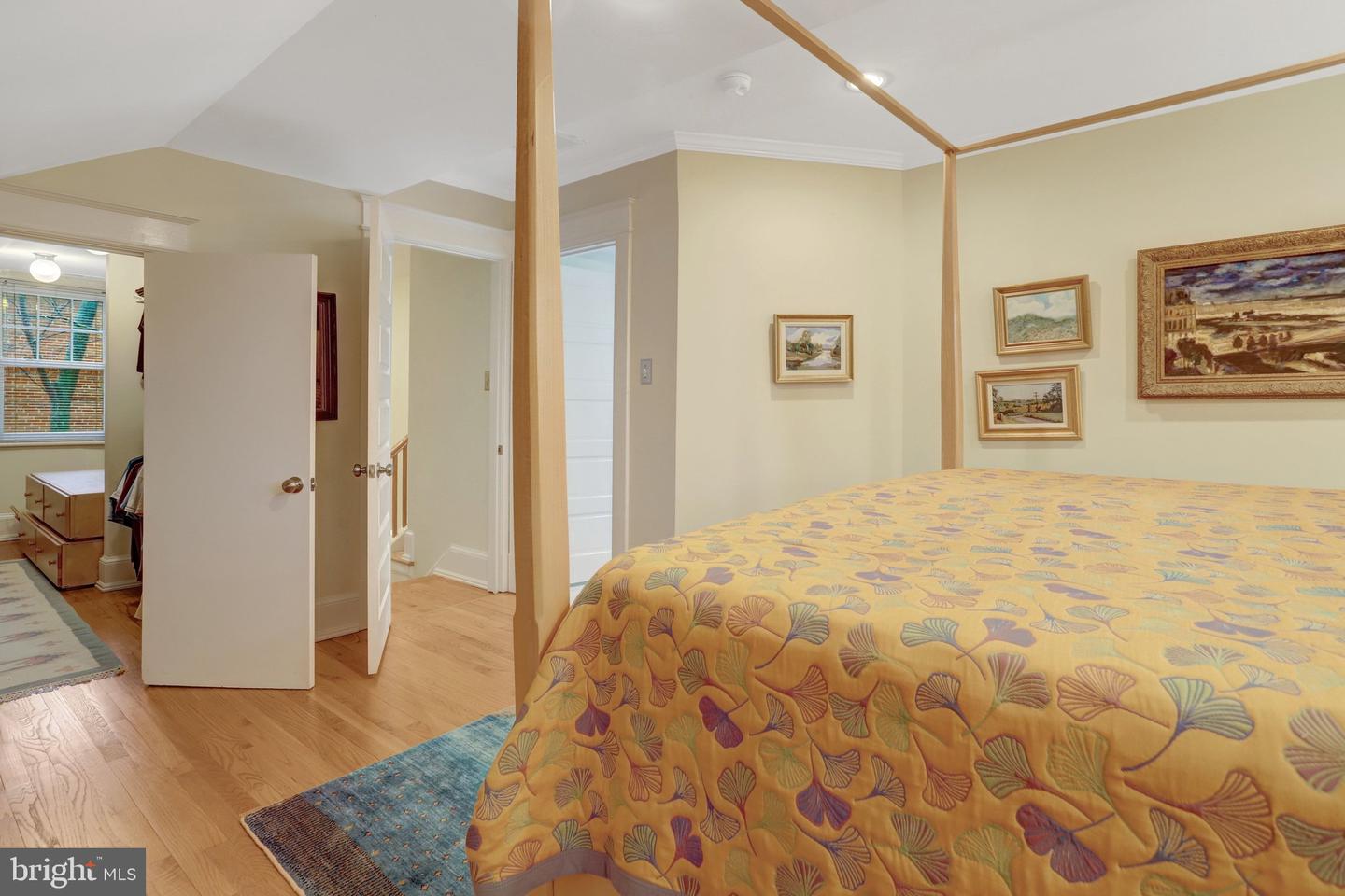 2515 N PERSHING DR, ARLINGTON, Virginia 22201, 3 Bedrooms Bedrooms, ,3 BathroomsBathrooms,Residential,For sale,2515 N PERSHING DR,VAAR2069286 MLS # VAAR2069286