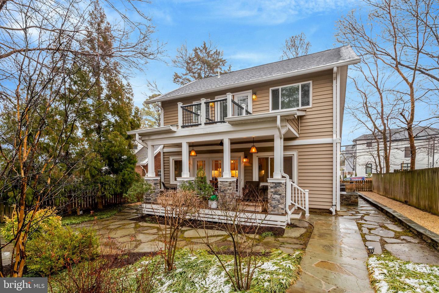 2515 N PERSHING DR, ARLINGTON, Virginia 22201, 3 Bedrooms Bedrooms, ,3 BathroomsBathrooms,Residential,For sale,2515 N PERSHING DR,VAAR2069286 MLS # VAAR2069286