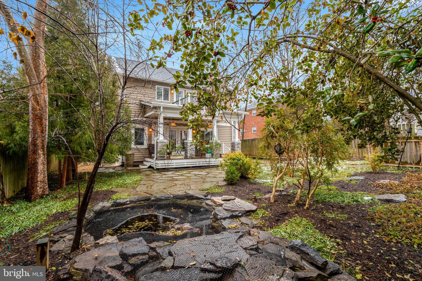 2515 N PERSHING DR, ARLINGTON, Virginia 22201, 3 Bedrooms Bedrooms, ,3 BathroomsBathrooms,Residential,For sale,2515 N PERSHING DR,VAAR2069286 MLS # VAAR2069286