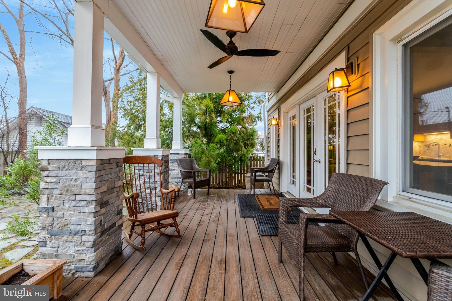 2515 N PERSHING DR, ARLINGTON, Virginia 22201, 3 Bedrooms Bedrooms, ,3 BathroomsBathrooms,Residential,For sale,2515 N PERSHING DR,VAAR2069286 MLS # VAAR2069286