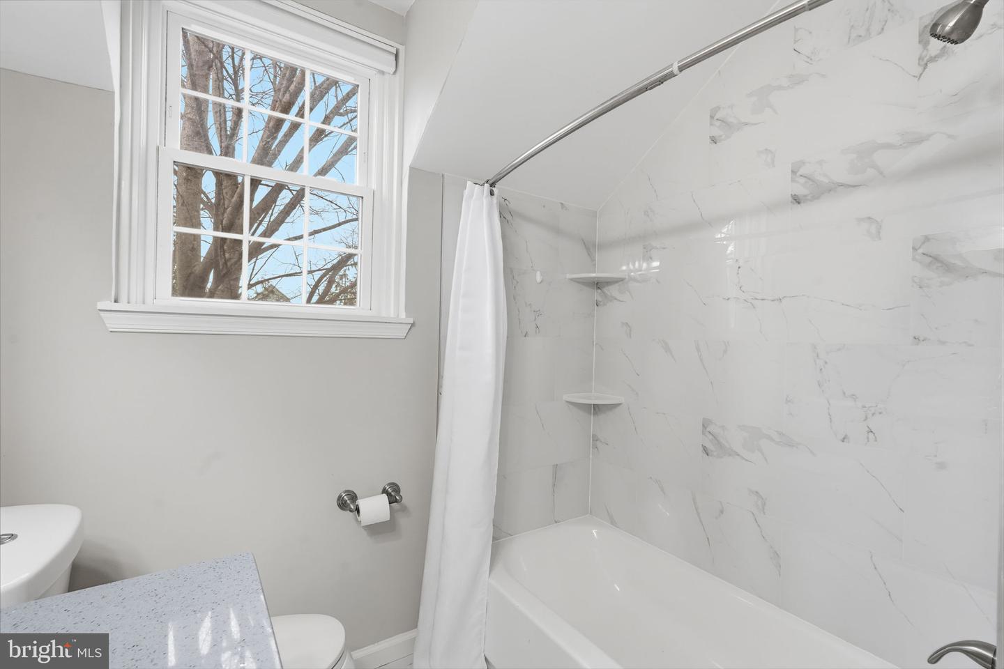 3617 S TAYLOR ST, ARLINGTON, Virginia 22206, 2 Bedrooms Bedrooms, ,2 BathroomsBathrooms,Residential,For sale,3617 S TAYLOR ST,VAAR2069294 MLS # VAAR2069294