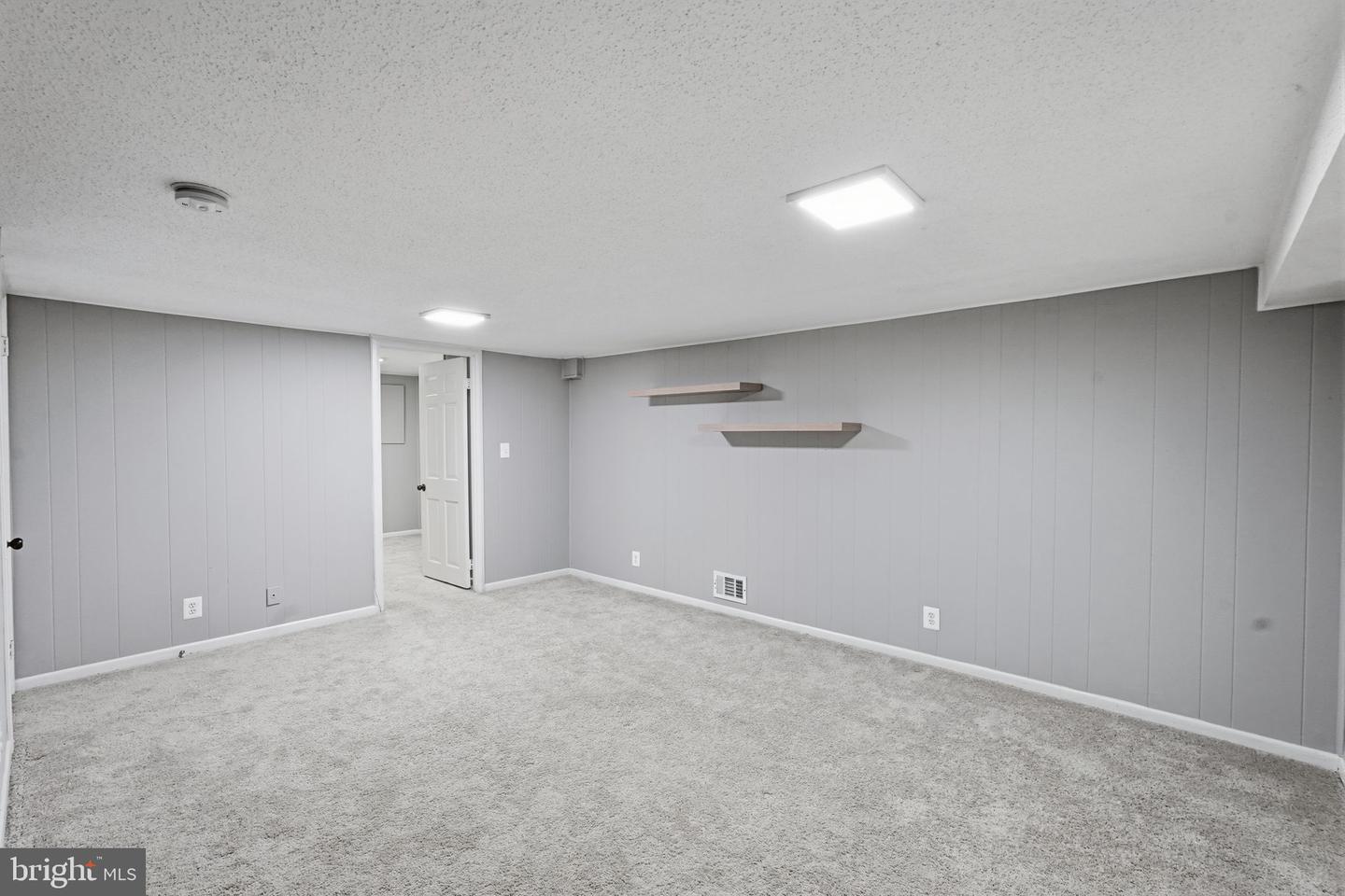 3617 S TAYLOR ST, ARLINGTON, Virginia 22206, 2 Bedrooms Bedrooms, ,2 BathroomsBathrooms,Residential,For sale,3617 S TAYLOR ST,VAAR2069294 MLS # VAAR2069294