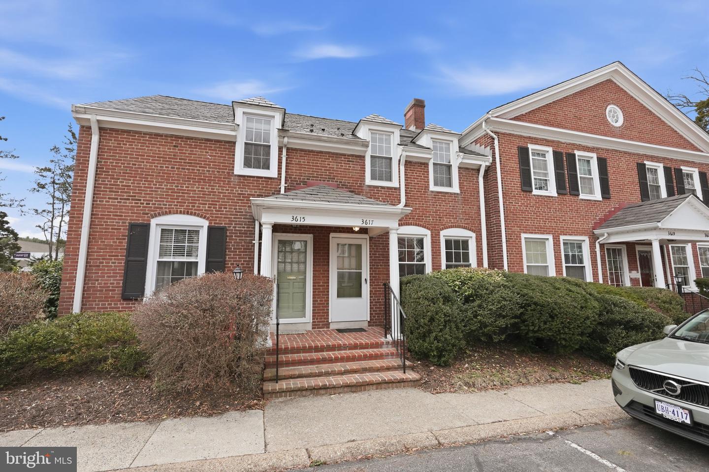 3617 S TAYLOR ST, ARLINGTON, Virginia 22206, 2 Bedrooms Bedrooms, ,2 BathroomsBathrooms,Residential,For sale,3617 S TAYLOR ST,VAAR2069294 MLS # VAAR2069294