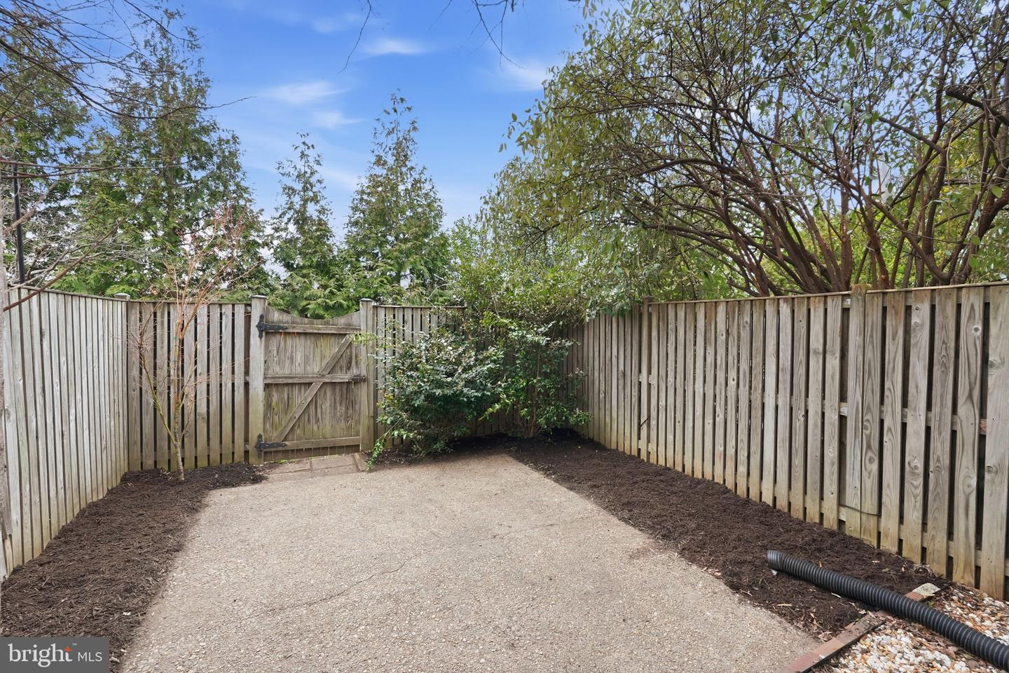 3617 S TAYLOR ST, ARLINGTON, Virginia 22206, 2 Bedrooms Bedrooms, ,2 BathroomsBathrooms,Residential,For sale,3617 S TAYLOR ST,VAAR2069294 MLS # VAAR2069294