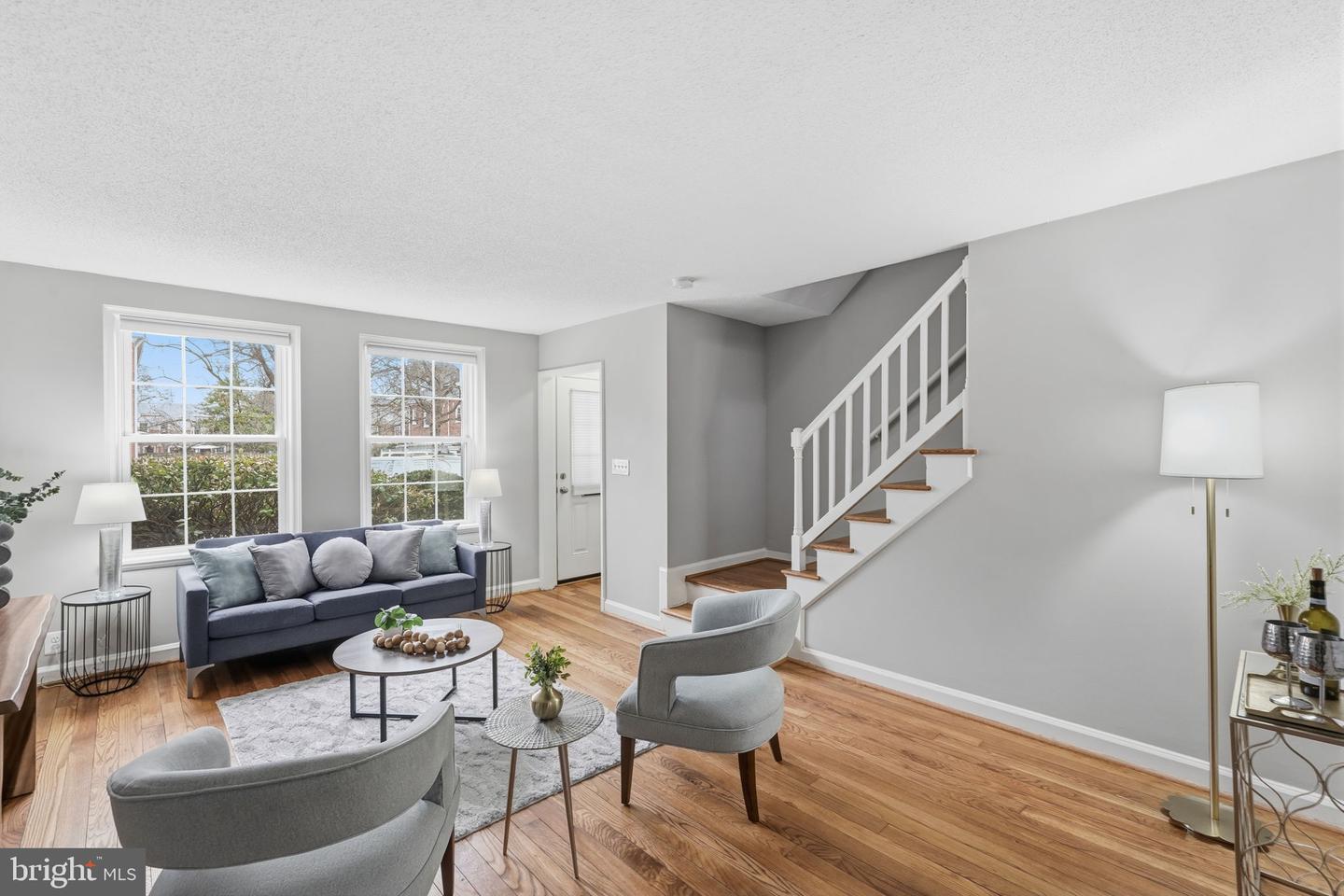 3617 S TAYLOR ST, ARLINGTON, Virginia 22206, 2 Bedrooms Bedrooms, ,2 BathroomsBathrooms,Residential,For sale,3617 S TAYLOR ST,VAAR2069294 MLS # VAAR2069294