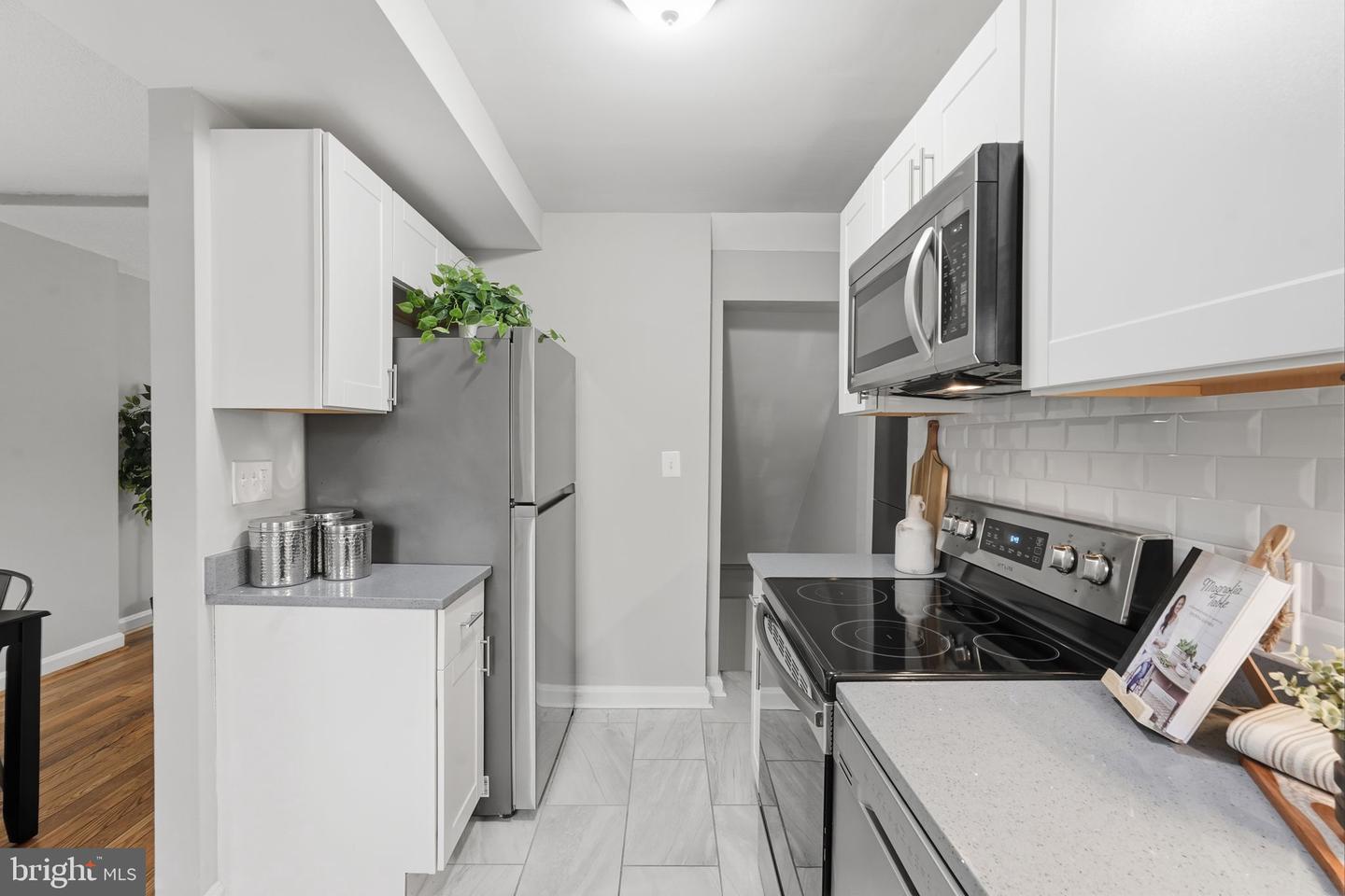 3617 S TAYLOR ST, ARLINGTON, Virginia 22206, 2 Bedrooms Bedrooms, ,2 BathroomsBathrooms,Residential,For sale,3617 S TAYLOR ST,VAAR2069294 MLS # VAAR2069294