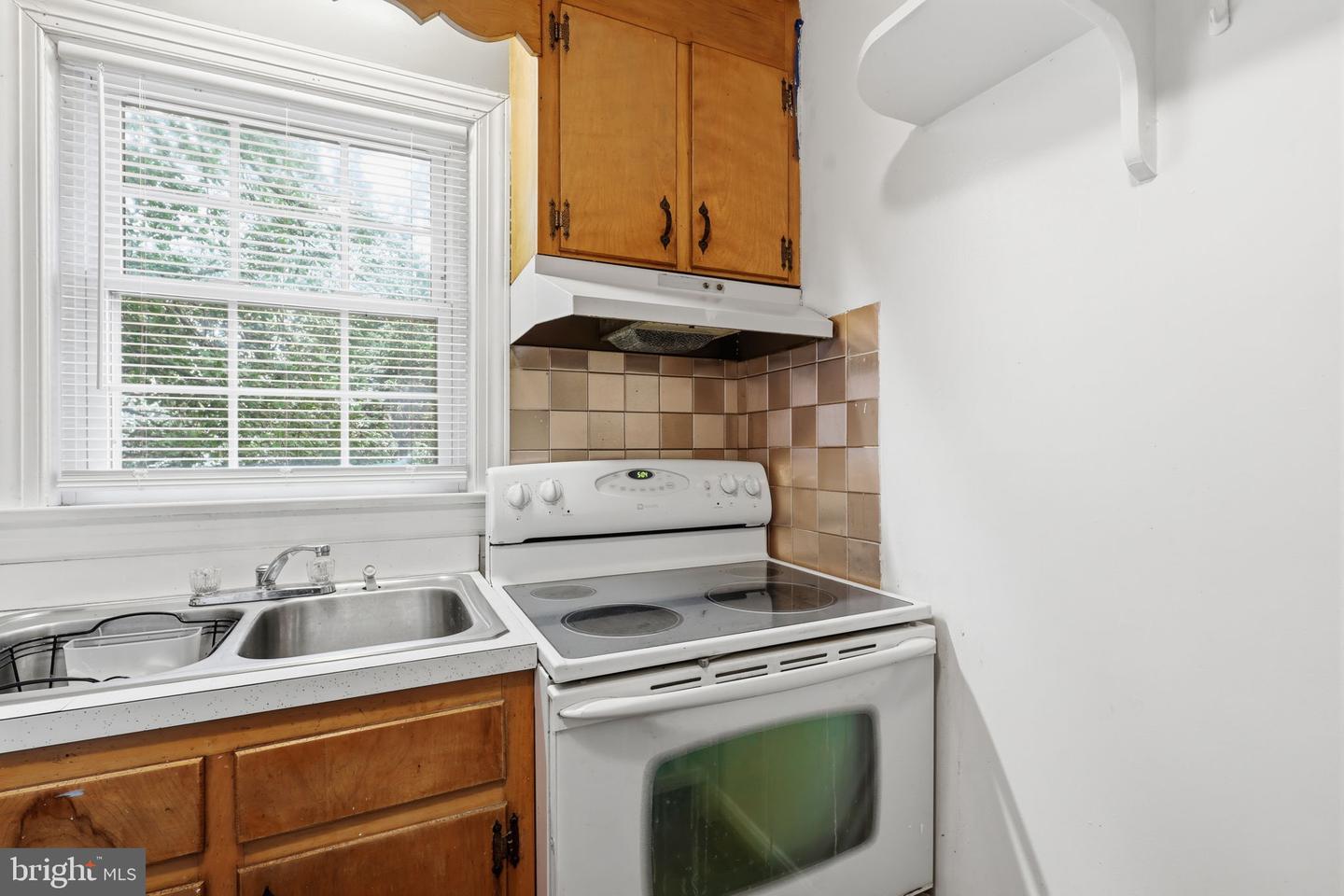 1007 MANNING DR, FREDERICKSBURG, Virginia 22405, 2 Bedrooms Bedrooms, ,1 BathroomBathrooms,Residential,For sale,1007 MANNING DR,VAST2046454 MLS # VAST2046454