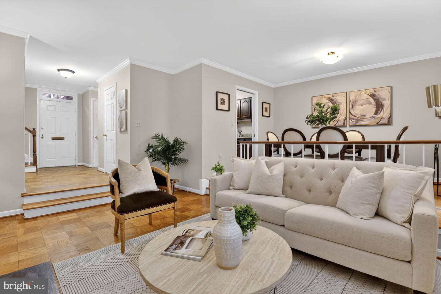 1018 N ROYAL ST, ALEXANDRIA, Virginia 22314, 3 Bedrooms Bedrooms, 6 Rooms Rooms,2 BathroomsBathrooms,Residential,For sale,1018 N ROYAL ST,VAAX2054498 MLS # VAAX2054498