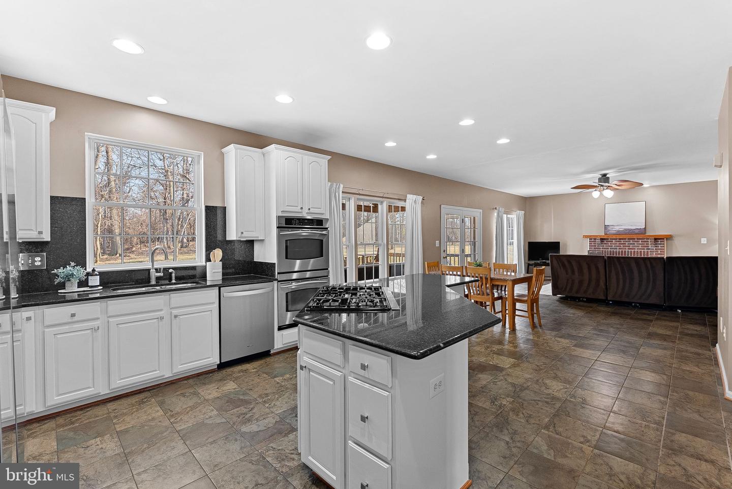 919 RHONDA PL SE, LEESBURG, Virginia 20175, 4 Bedrooms Bedrooms, ,4 BathroomsBathrooms,Residential,For sale,919 RHONDA PL SE,VALO2116704 MLS # VALO2116704