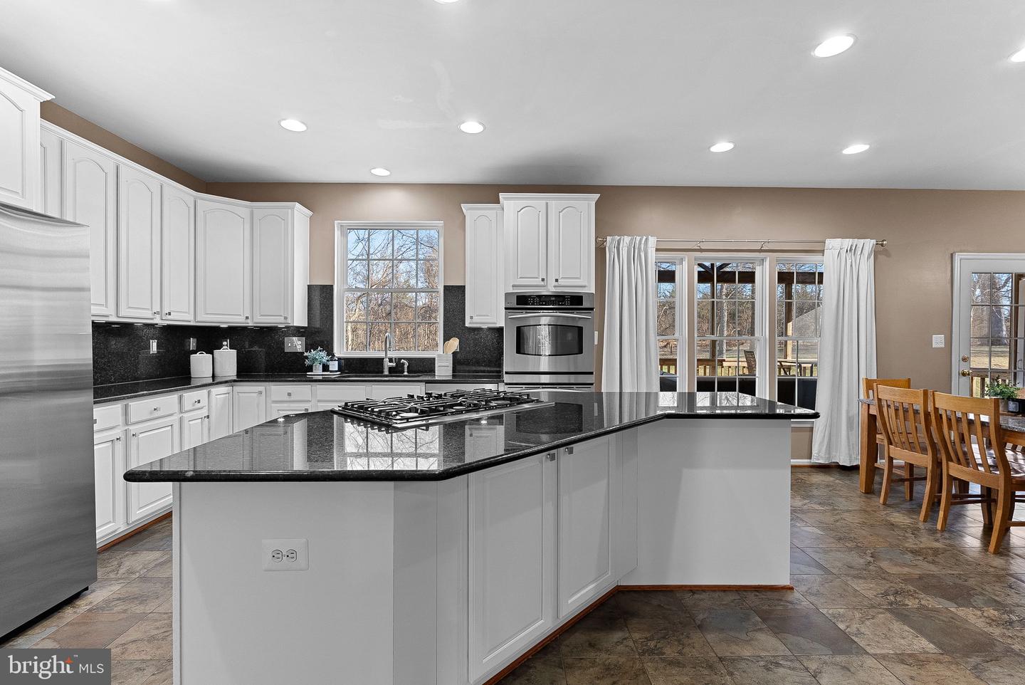 919 RHONDA PL SE, LEESBURG, Virginia 20175, 4 Bedrooms Bedrooms, ,4 BathroomsBathrooms,Residential,For sale,919 RHONDA PL SE,VALO2116704 MLS # VALO2116704