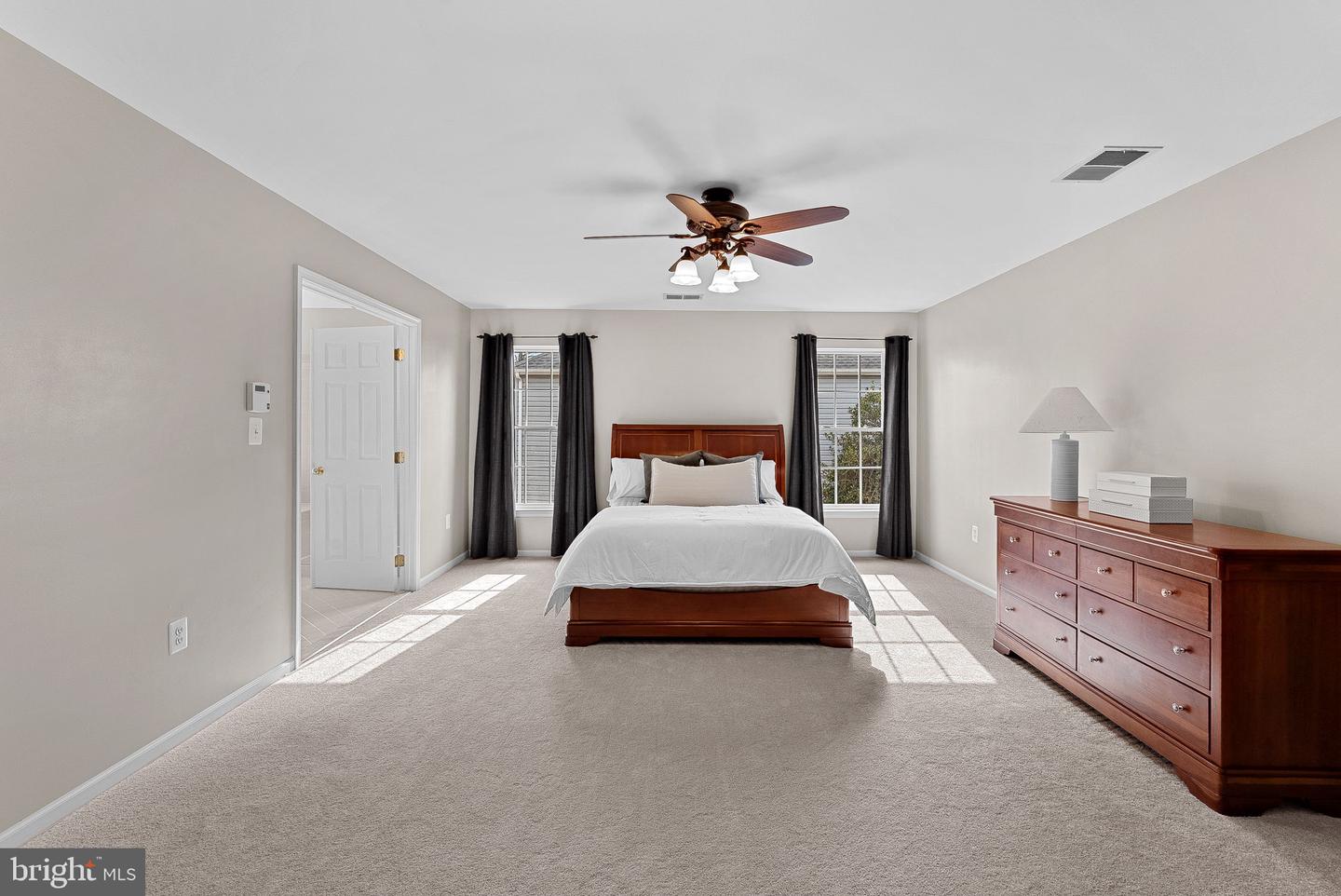 919 RHONDA PL SE, LEESBURG, Virginia 20175, 4 Bedrooms Bedrooms, ,4 BathroomsBathrooms,Residential,For sale,919 RHONDA PL SE,VALO2116704 MLS # VALO2116704