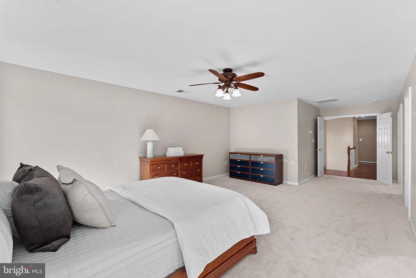 919 RHONDA PL SE, LEESBURG, Virginia 20175, 4 Bedrooms Bedrooms, ,4 BathroomsBathrooms,Residential,For sale,919 RHONDA PL SE,VALO2116704 MLS # VALO2116704