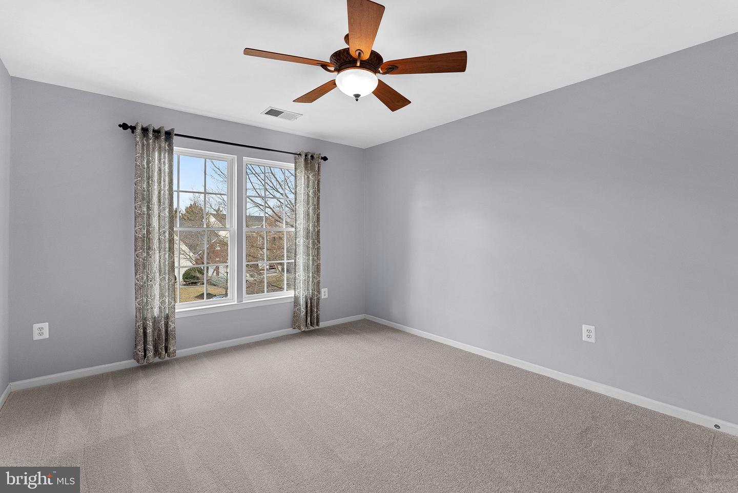 919 RHONDA PL SE, LEESBURG, Virginia 20175, 4 Bedrooms Bedrooms, ,4 BathroomsBathrooms,Residential,For sale,919 RHONDA PL SE,VALO2116704 MLS # VALO2116704