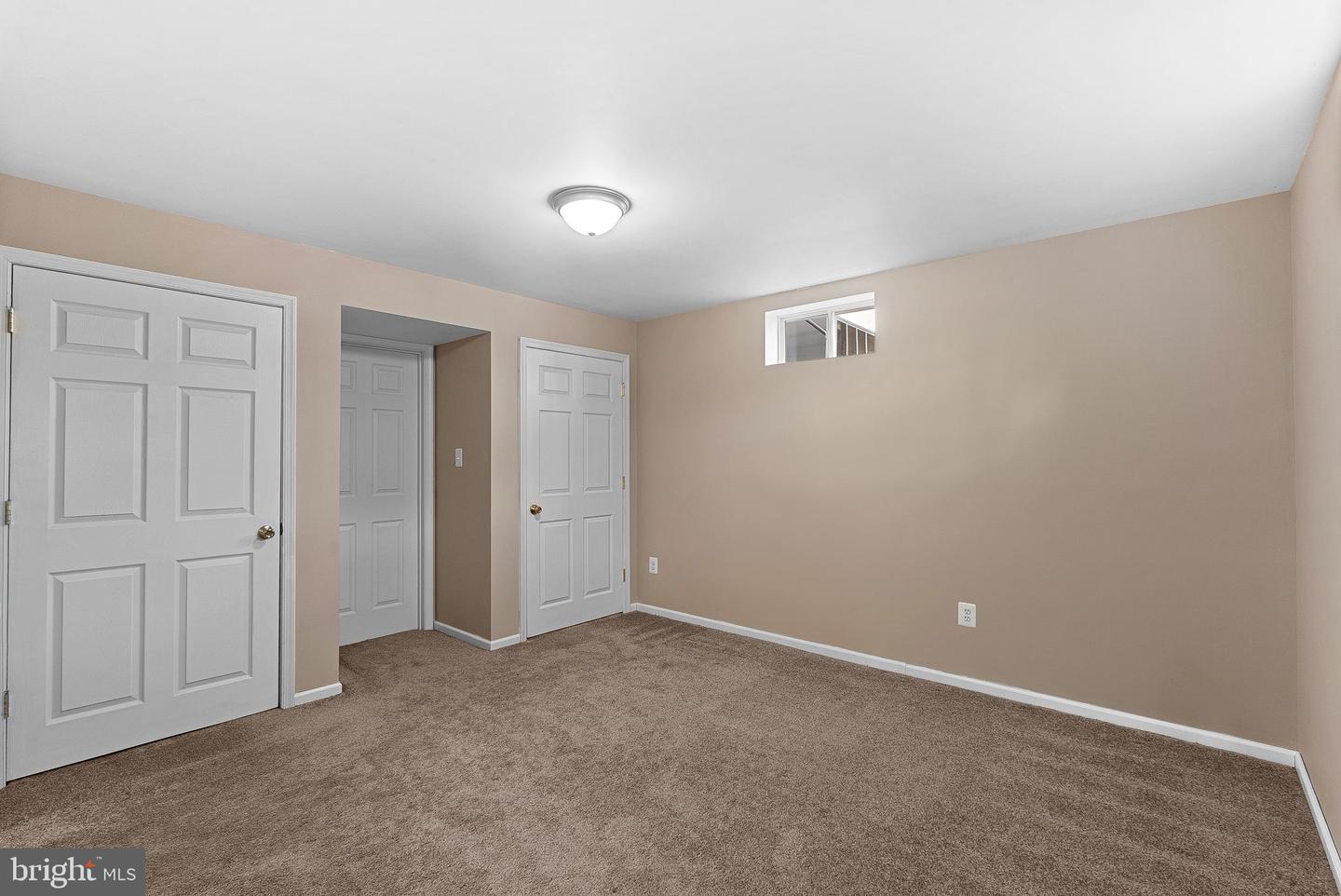 919 RHONDA PL SE, LEESBURG, Virginia 20175, 4 Bedrooms Bedrooms, ,4 BathroomsBathrooms,Residential,For sale,919 RHONDA PL SE,VALO2116704 MLS # VALO2116704