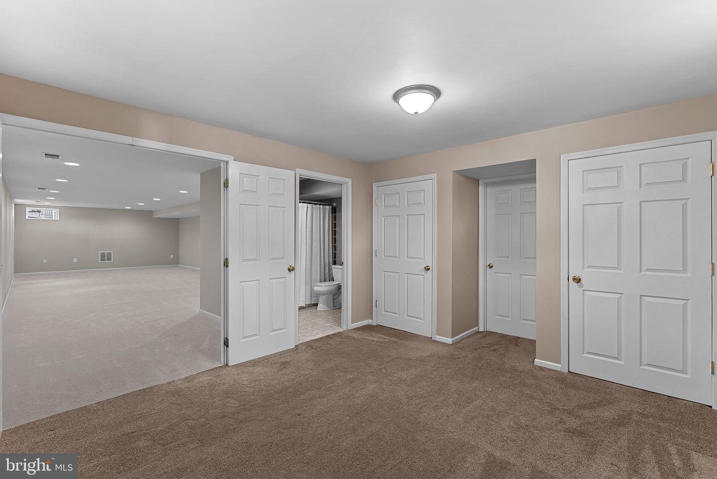 919 RHONDA PL SE, LEESBURG, Virginia 20175, 4 Bedrooms Bedrooms, ,4 BathroomsBathrooms,Residential,For sale,919 RHONDA PL SE,VALO2116704 MLS # VALO2116704