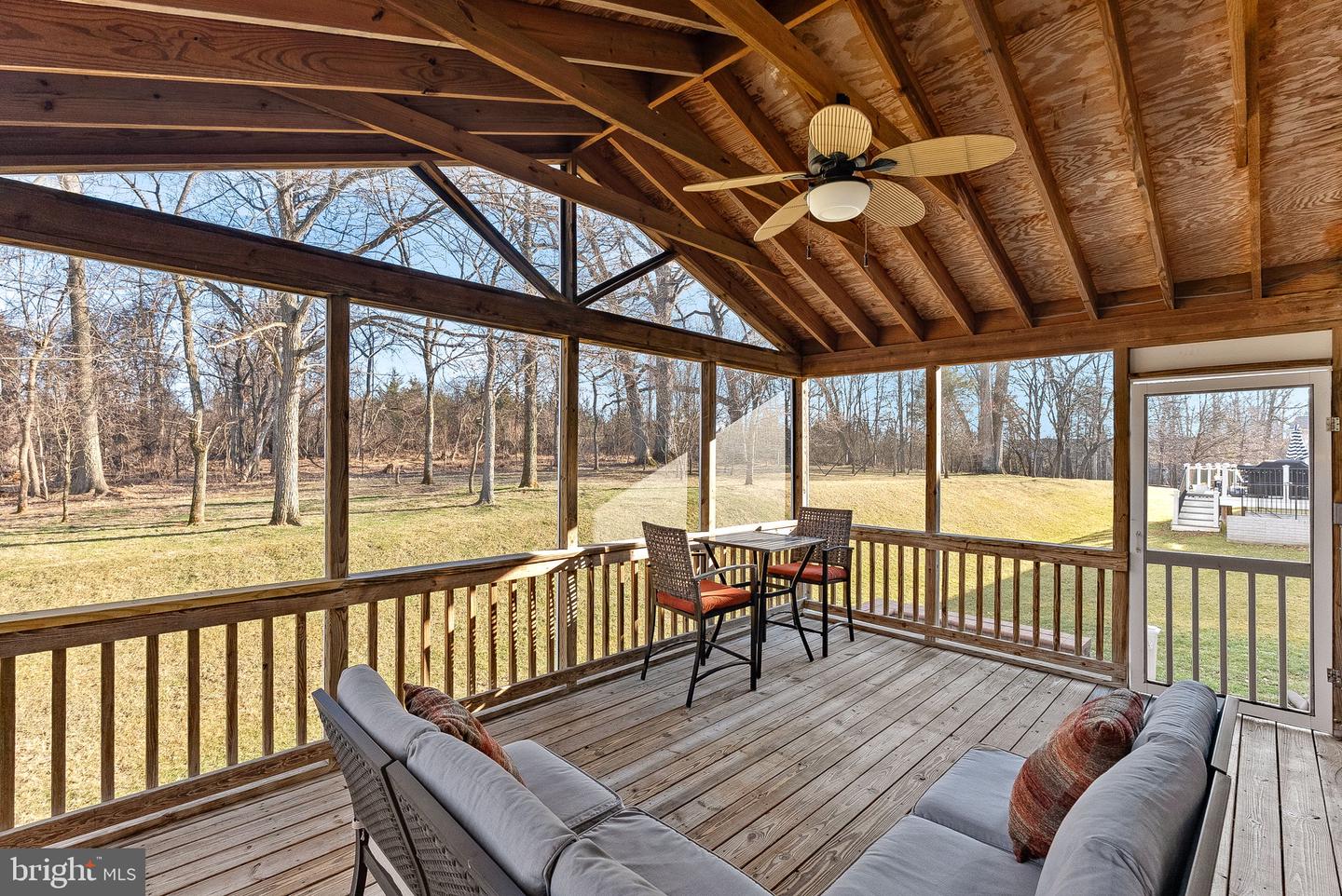 919 RHONDA PL SE, LEESBURG, Virginia 20175, 4 Bedrooms Bedrooms, ,4 BathroomsBathrooms,Residential,For sale,919 RHONDA PL SE,VALO2116704 MLS # VALO2116704