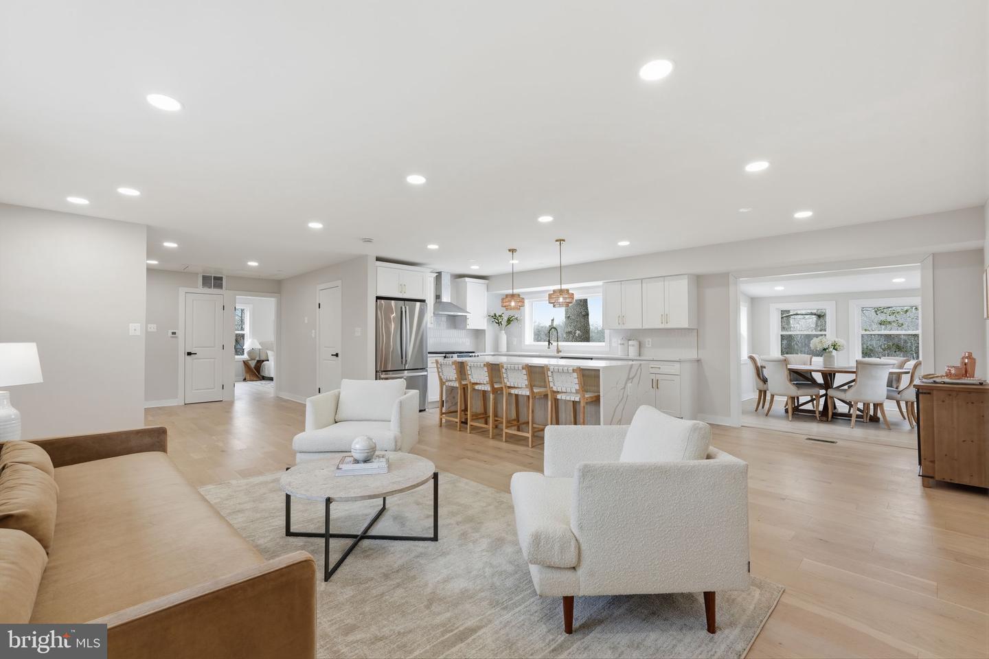 2408 WILLIAM AND MARY DR, ALEXANDRIA, Virginia 22308, 4 Bedrooms Bedrooms, ,3 BathroomsBathrooms,Residential,For sale,2408 WILLIAM AND MARY DR,VAFX2292772 MLS # VAFX2292772