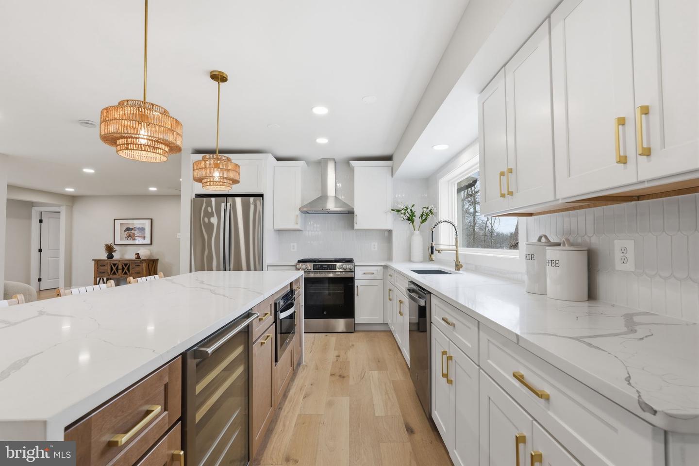 2408 WILLIAM AND MARY DR, ALEXANDRIA, Virginia 22308, 4 Bedrooms Bedrooms, ,3 BathroomsBathrooms,Residential,For sale,2408 WILLIAM AND MARY DR,VAFX2292772 MLS # VAFX2292772