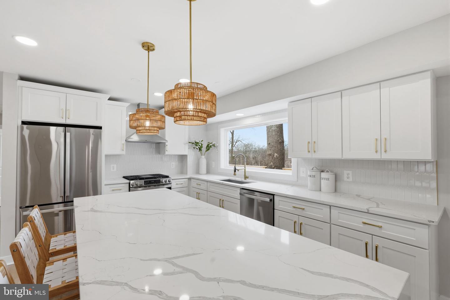 2408 WILLIAM AND MARY DR, ALEXANDRIA, Virginia 22308, 4 Bedrooms Bedrooms, ,3 BathroomsBathrooms,Residential,For sale,2408 WILLIAM AND MARY DR,VAFX2292772 MLS # VAFX2292772