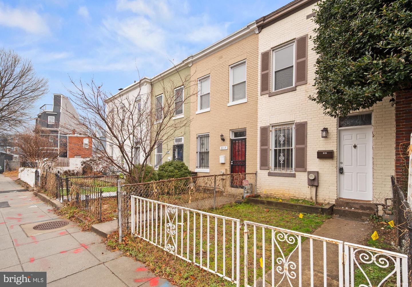 815 WEST VIRGINIA AVE NE, WASHINGTON, District Of Columbia 20002, 2 Bedrooms Bedrooms, ,1 BathroomBathrooms,Residential,For sale,815 WEST VIRGINIA AVE NE,DCDC2247812 MLS # DCDC2247812