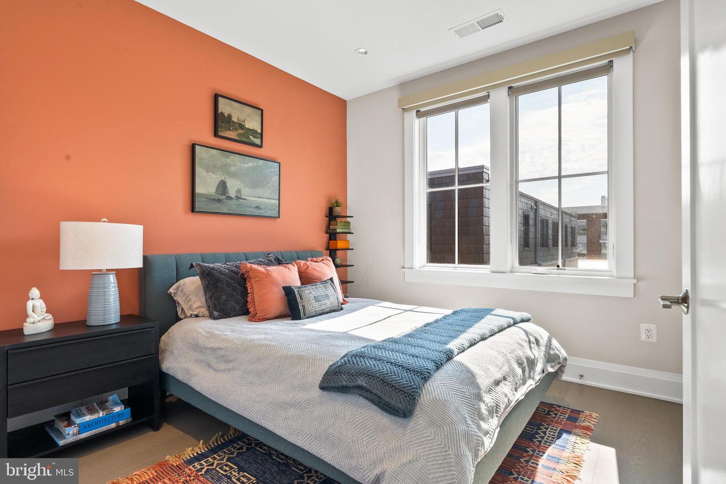 304 S UNION ST, ALEXANDRIA, Virginia 22314, 3 Bedrooms Bedrooms, ,3 BathroomsBathrooms,Residential,For sale,304 S UNION ST,VAAX2054506 MLS # VAAX2054506